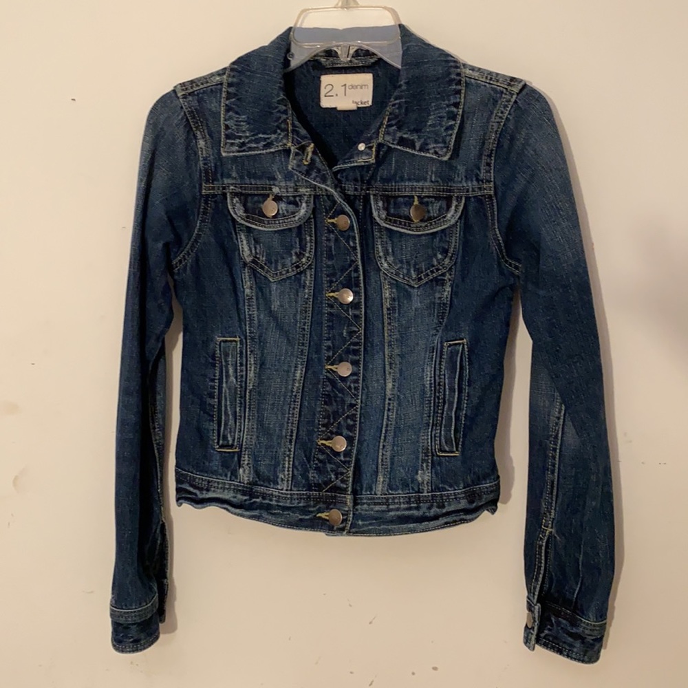 Forever 21 | 2.1 denim jacket size small